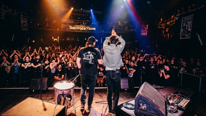 Camionero presentó Pruebas de contacto en el Teatro Flores