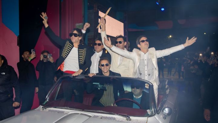 Turf celebró sus 30 años como mejor sabe: entre hits y delirios