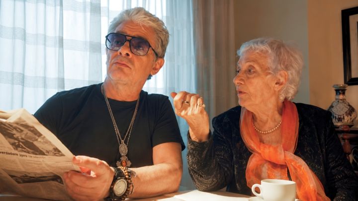Juanse filmó “Mi vieja” junto a su mamá