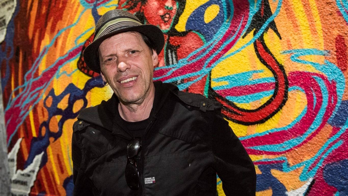 Pil Trafa le respondió a Sara Stewart Brown en R&P