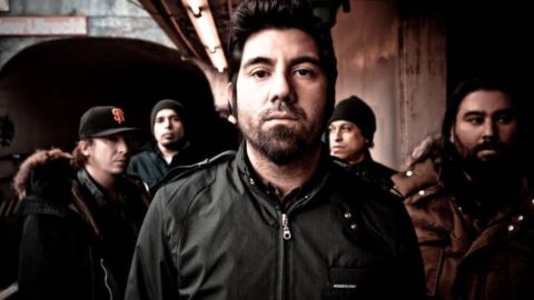 Deftones vendió sus derechos a Warner Music